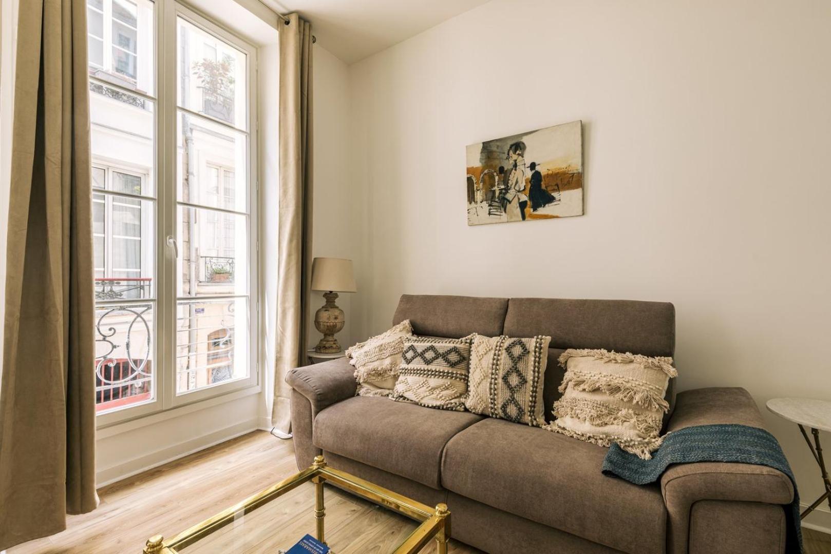 Apartment Guestready - Lovely In Paris, 15 Minutes From Notre Dame Cathedral. Paris